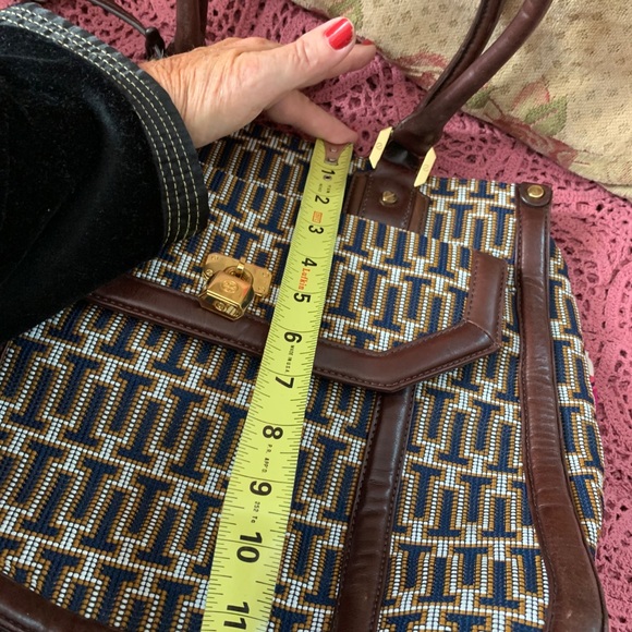 Tory Burch Tote - Picture 4 of 9
